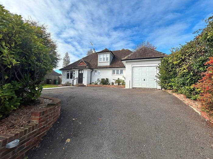 4 Bedroom Detached House For Sale In Warwick Road, Bexhill On Sea, TN39