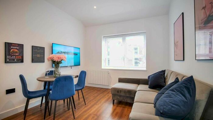 1 Bedroom Flat To Rent In Oldham Street, Manchester, M4