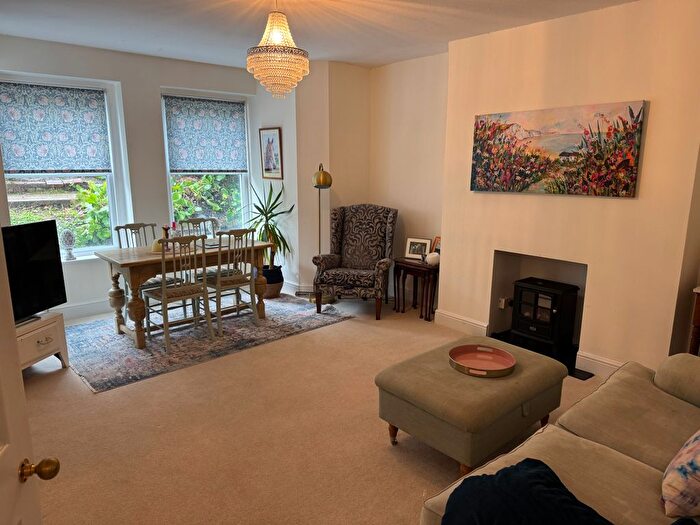 2 Bedroom Flat To Rent In Folkestone, CT20
