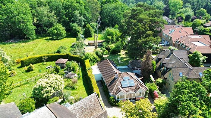4 Bedroom Bungalow For Sale In Sandhurst Road, Finchampstead, Wokingham, Berkshire, RG40