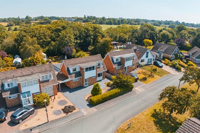 5 Bedroom Detached House For Sale In The Looms, Parkgate, Neston, CH64