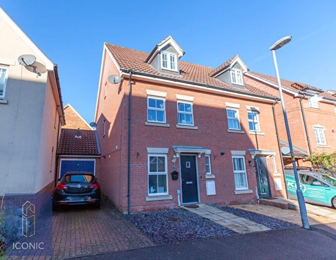 3 Bedroom Semi Detached House For Sale In Bittern Road, Costessey, Norwich, NR8