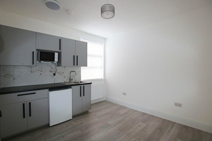 Studio To Rent In Mora Road, London, NW2