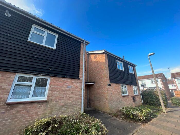 1 Bedroom Property To Rent In Guilfords, Old Harlow, Essex, CM17
