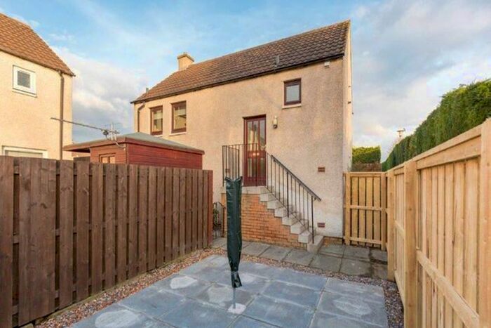1 Bedroom Flat To Rent In Stuart Wynd, East Craigs, Edinburgh, EH12