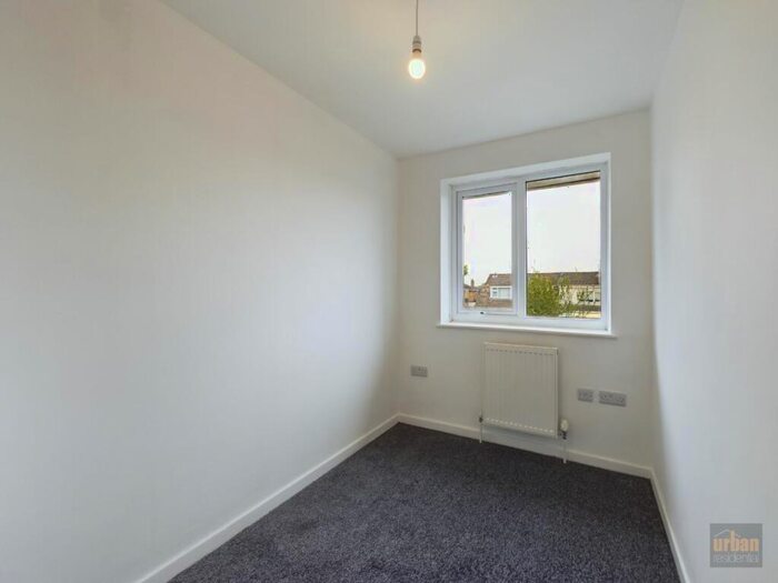 3 Bedroom SemiDetached House To Rent In Croftfield, Maghull, L31