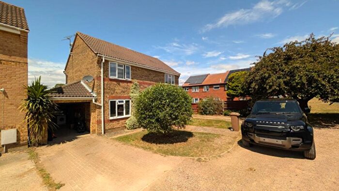 2 Bedroom Semi-Detached House For Sale In Runnacles Way, Felixstowe, Suffolk, IP11