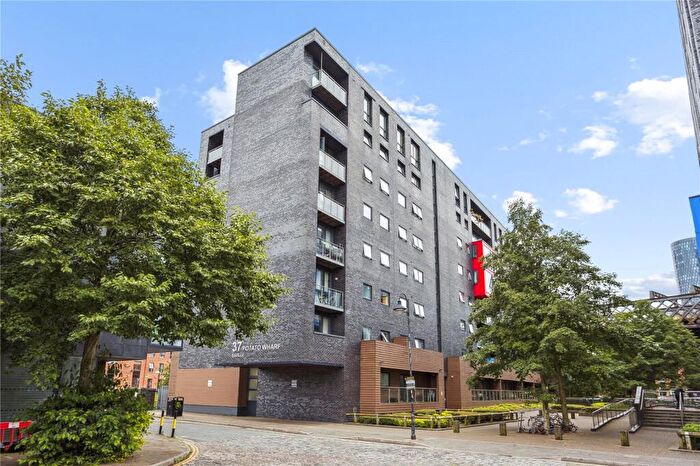2 Bedroom Apartment For Sale In Potato Wharf, Manchester, Greater Manchester, M3