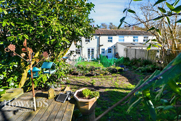 3 Bedroom Cottage For Sale In London Road, Beccles, NR34