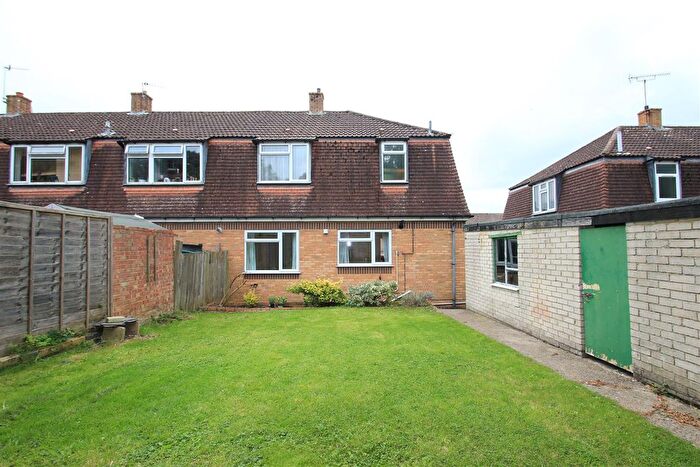 3 Bedroom End Of Terrace House To Rent In Radstock Way, Merstham, Redhill, RH1