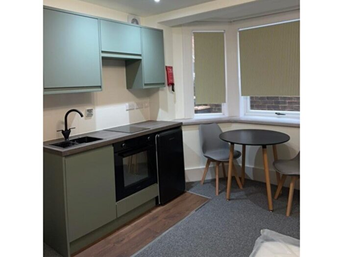 Studio To Rent In Watkin Terrace, Abington, Northampton, NN1