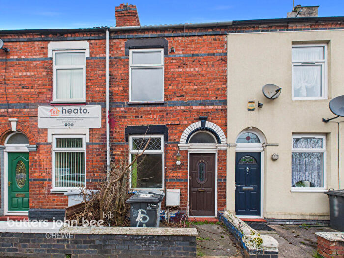 2 Bedroom Terraced House For Sale In West Street, Crewe, CW1
