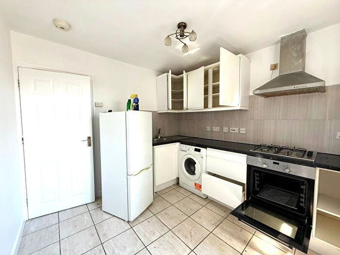1 Bedroom Flat To Rent In Church Road, London, E12