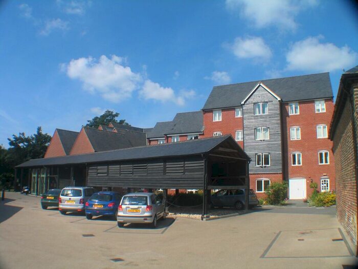 1 Bedroom Flat For Sale In Springwell, Havant, PO9