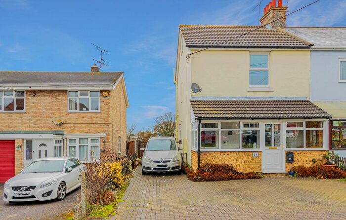 3 Bedroom Semi-Detached House For Sale In Strawberry Lane, Colchester, CO5