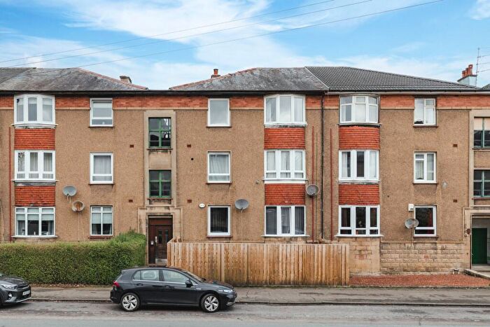 3 Bedroom Flat For Sale In Dorchester Avenue, Kelvindale, G12