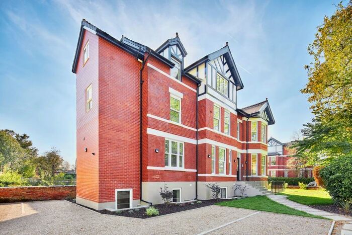 2 Bedroom Flat To Rent In Wilbraham Road, Chorlton-cum-Hardy, Manchester, M21