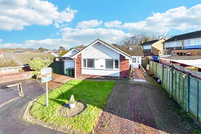 4 Bedroom Detached Bungalow For Sale In Bourne Close, Horndean, Waterlooville, Hampshire, PO8