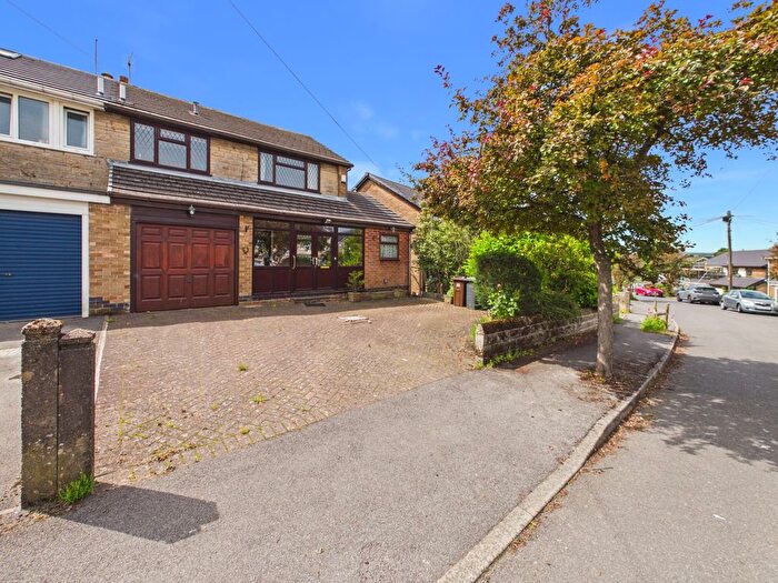 3 Bedroom Semi-detached House For Sale In Worcester Drive, Lodge Moor, S10