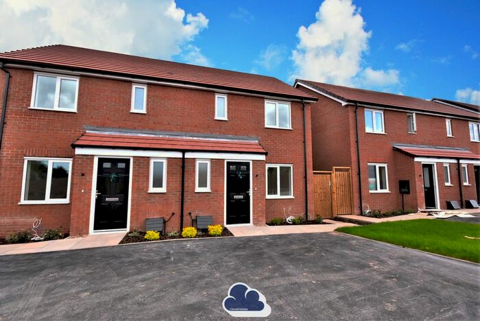 3 Bedroom Terraced House To Rent In Warrington Lane, Coventry, CV6