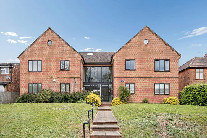 1 Bedroom Apartment For Sale In Old Coach Drive, High Wycombe, HP11