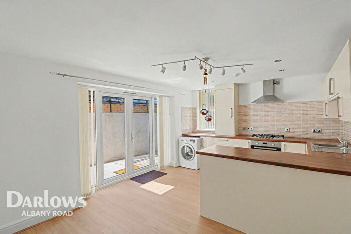 2 Bedroom Apartment To Rent In Newport Road, Cardiff, CF24