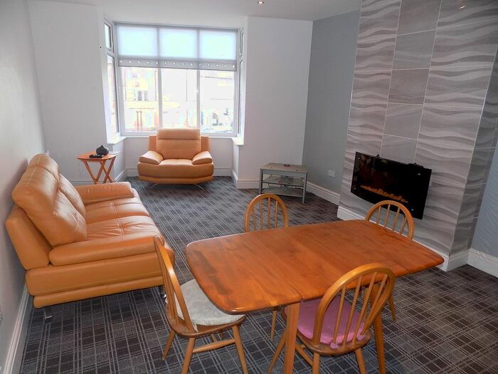 2 Bedroom Flat To Rent In Church Street, Blackpool, FY1