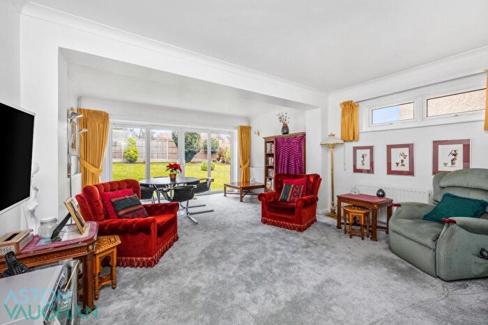 5 Bedroom Detached House For Sale In Orpen Road, Hove, BN3