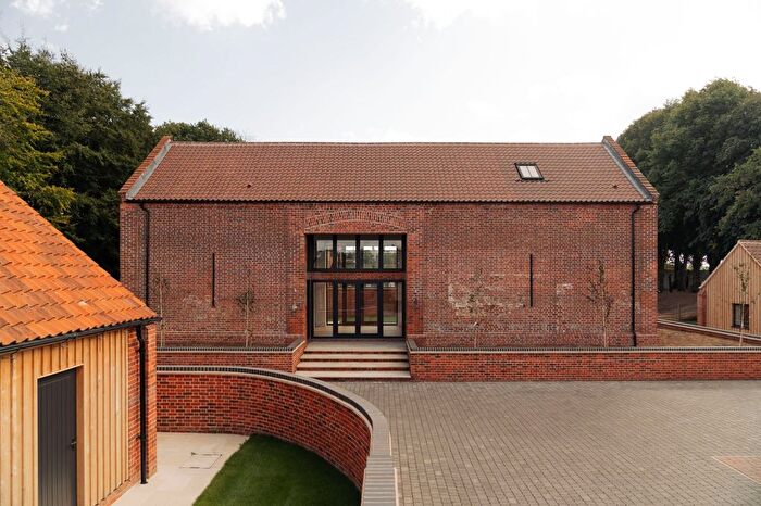 5 Bedroom Detached House For Sale In The Granary, Laurel Farm Barns, Crossdale Street, Northrepps, Cromer, NR27