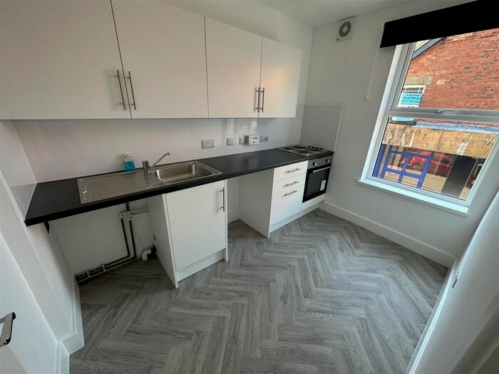 1 Bedroom Flat To Rent In Oxford Street, Ripley, DE5