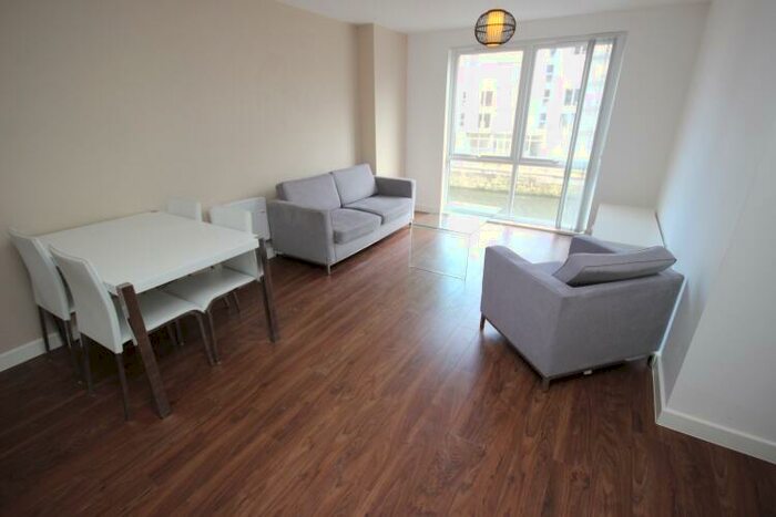 2 Bedroom Apartment To Rent In Riverside, Derwent Street Salford, M5