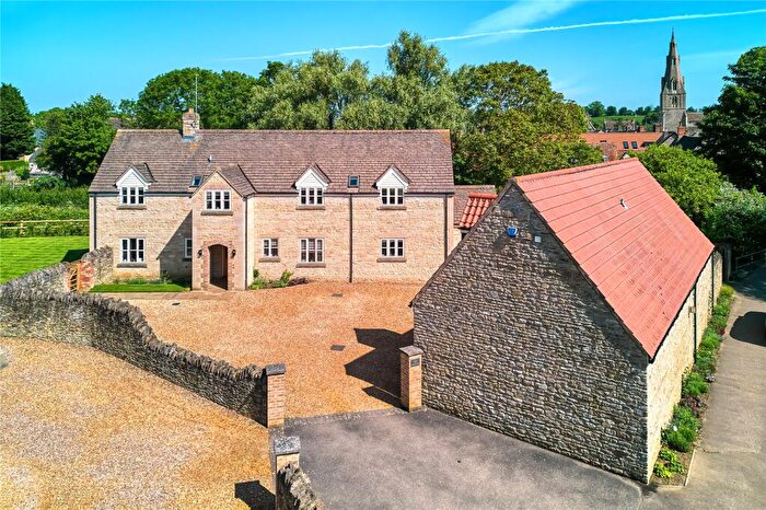 6 Bedroom Detached House For Sale In Hemington, Polebrook, Peterborough, PE8