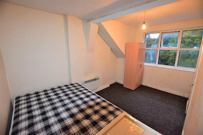 1 Bedroom Flat To Rent In Bramley Road, Leicester, LE3