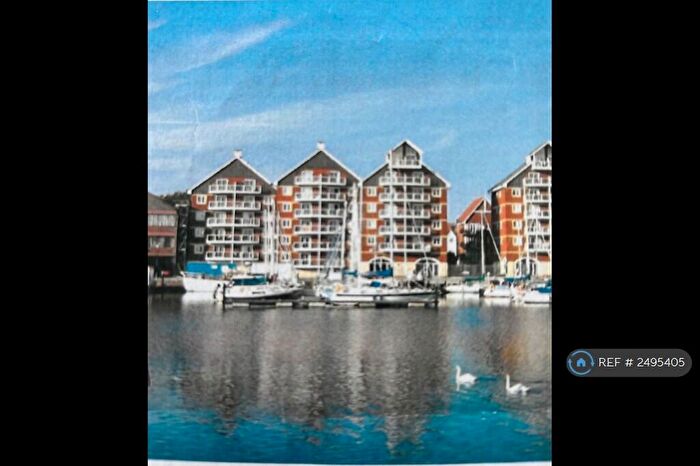 2 Bedroom Flat To Rent In Neptune Square, Ipswich, IP4