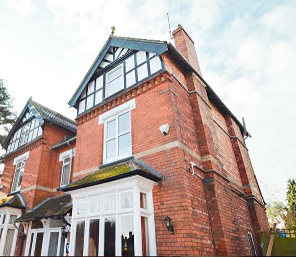 1 Bedroom Flat To Rent In London Road, Kettering, NN15