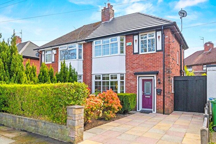 3 Bedroom Semi Detached House To Rent In Bentham Drive, Liverpool, Merseyside, L16