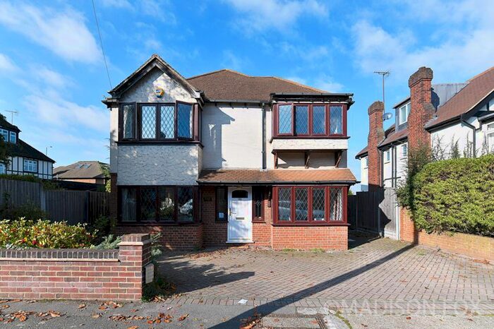 4 Bedroom Detached House To Rent In Nesta Road, Woodford Green, IG8