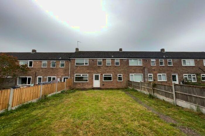 3 Bedroom Property To Rent In Greencroft, Lichfield, WS13