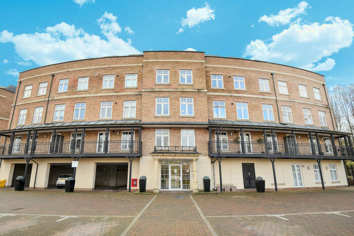 2 Bedroom Flat To Rent In Jefferson Place, Bromley, BR2