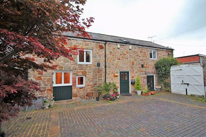 3 Bedroom Detached House To Rent In Castle Road, Chirk, LL14