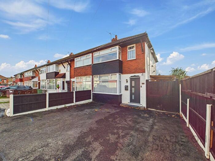 3 Bedroom End Terrace House For Sale In Millom Avenue, Rainhill, Prescot, L35