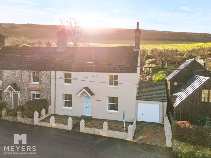 4 Bedroom Semi-Detached House For Sale In School Lane, West Lulworth, BH20