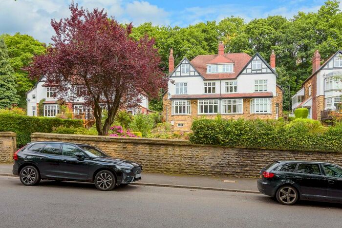 6 Bedroom Semi-Detached House For Sale In Riverdale Road, Ranmoor, S10