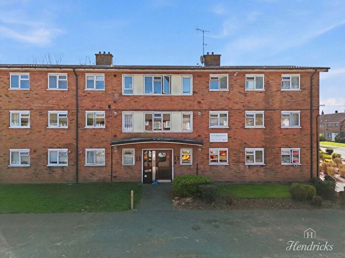 2 Bedroom Flat For Sale In Delaware Road, Southend-On-Sea, SS3