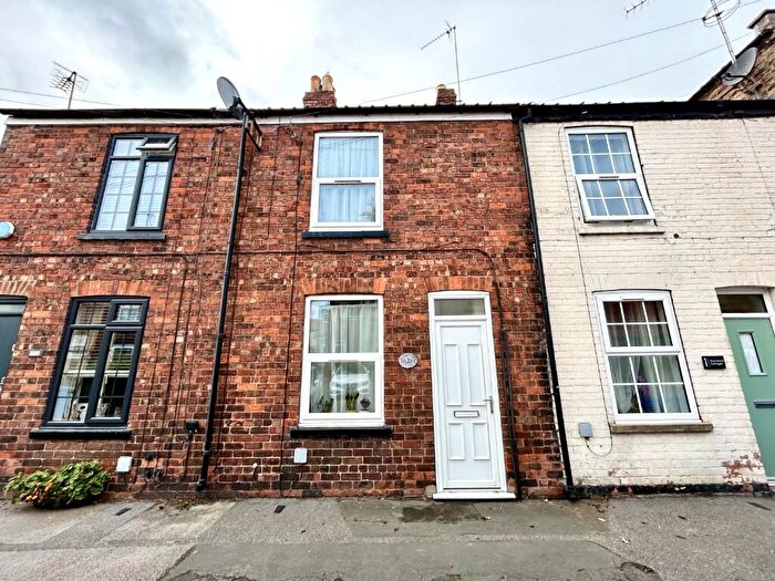 2 Bedroom Terraced House To Rent In Back Southgate, Hornsea, East Riding Of Yorkshire, HU18