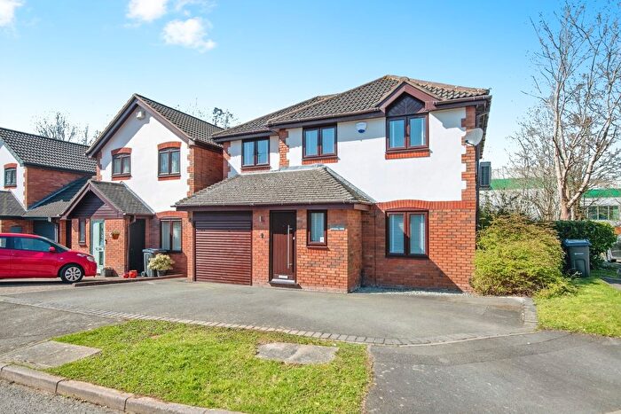 4 Bedroom Detached House For Sale In Primrose Woods, Birmingham, West Midlands, B32