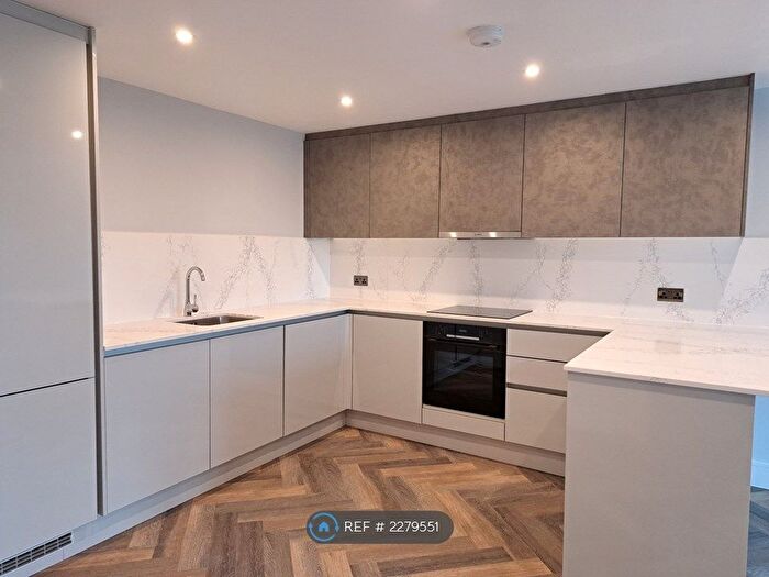 2 Bedroom Flat To Rent In Inicio House, Harrow, HA1