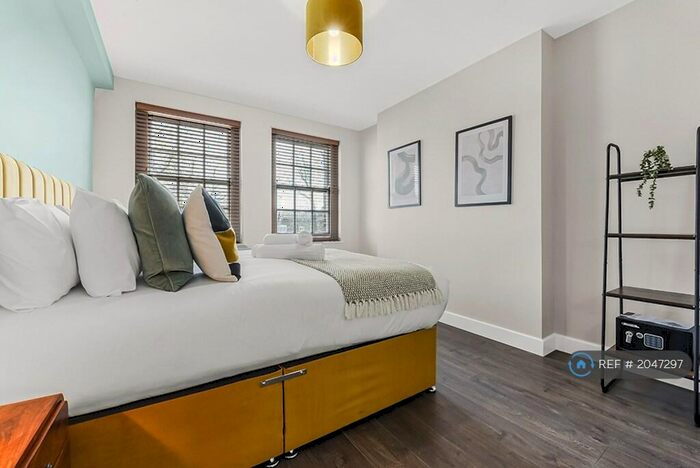 3 Bedroom Flat To Rent In Parkhurst Court, London, N7