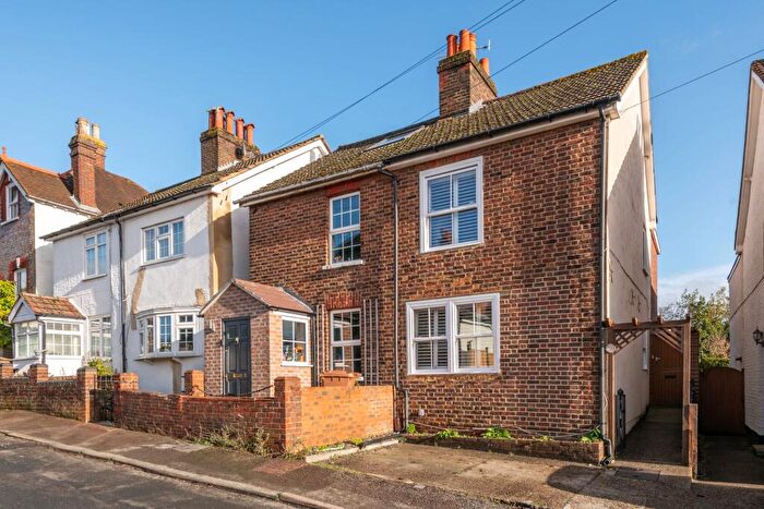 3 Bedroom Semi Detached House For Sale In Clarence Walk, Redhill, RH1