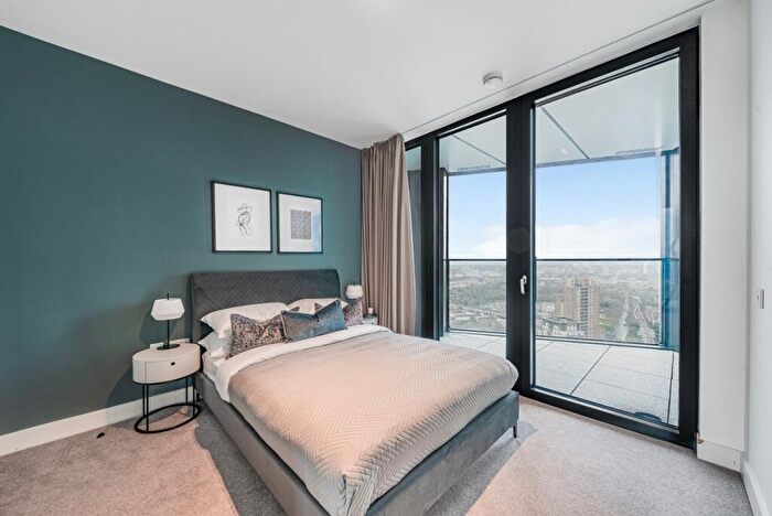 2 Bedroom Flat To Rent In Amory Tower, Marsh Wall, E14